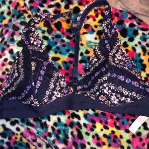 PINK Victoria’s Secret Lace Halter